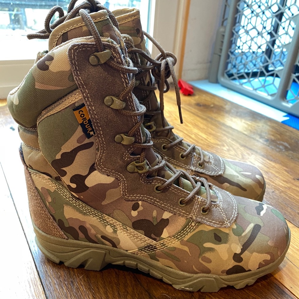 Men’s OCP Cordura Boots Size 11